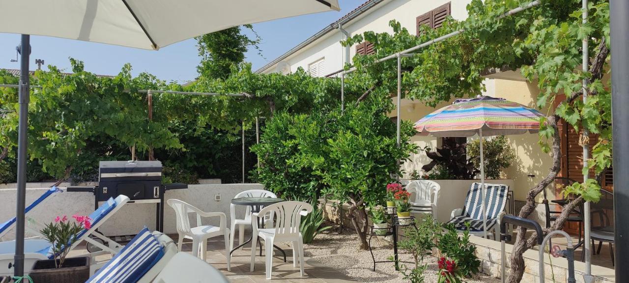 Apartmani Katarina Barbat na Rabu Extérieur photo