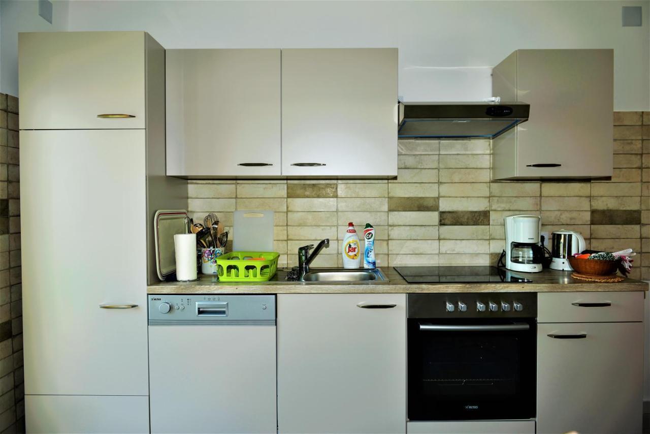 Apartmani Katarina Barbat na Rabu Extérieur photo